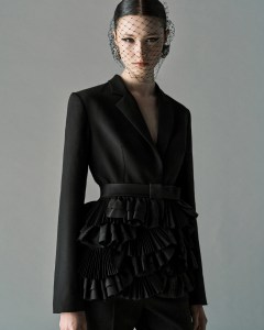 Huishan Zhang Resort 2025 Collection