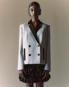 Huishan Zhang Resort 2025 Collection