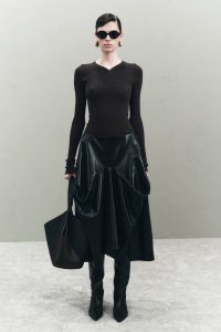 Khaite Resort 2025 Ready-to-Wear Collection