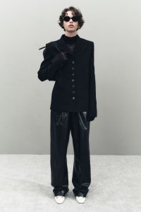 Khaite Resort 2025 Ready-to-Wear Collection