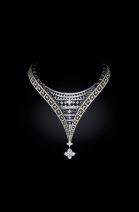 Louis Vuitton High Jewelry Awakened Still Life Victoire Necklace