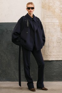 Tod's Resort 2025 Ready-to-Wear Collection