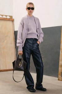 Tod's Resort 2025 Ready-to-Wear Collection
