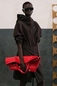 Tod's Resort 2025 Ready-to-Wear Collection