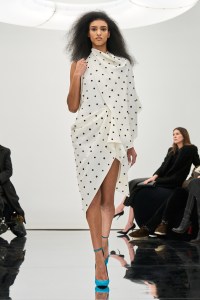 Alaïa Summer Fall 2024  Ready-to-Wear Collection
