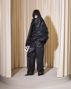Balenciaga Fall 2024 Couture at Paris Fashion Week