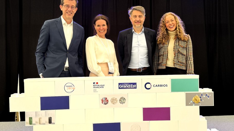 Tomra and Carbios joining forces. From left: Mathieu Berthoud, director strategic sourcing and public affairs, Carbios; Vibeke Krohn, head of Tomra Textiles; Emmanuel Ladent, CEO, Carbios; Mari Larsen Sæther, recycling lead, Tomra Textiles.