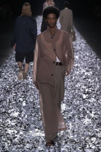 Dries Van Noten Spring 2025 Ready-to-Wear Collection