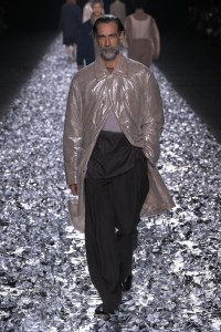 Dries Van Noten Spring 2025 Ready-to-Wear Collection