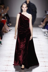 Elie Saab Fall 2024 Couture at Paris Fashion Week