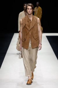 Emporio Armani Spring 2025 Men’s Ready-to-Wear Collection
