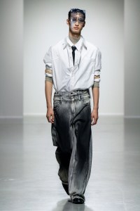 Feng Chen Wang Spring 2025 Ready-to-Wear Collection at Paris Fashion Week