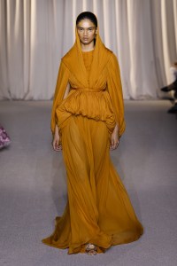 Giambattista Valli fall 2024 couture collection at Couture Fashion Week