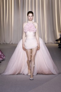 Giambattista Valli fall 2024 couture collection at Couture Fashion Week