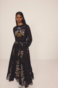 Giambattista Valli Resort 2025 Ready-to-Wear Collection