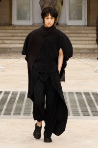 Issey Miyake Homme Plissé Spring 2025 Men's Collection at Paris Fashion Week
