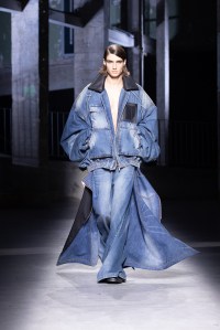 Juun.J Spring 2025 Ready-to-Wear Collection at Paris Fashion Week