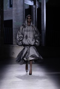 Juun.J Spring 2025 Ready-to-Wear Collection at Paris Fashion Week