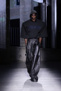 Juun.J Spring 2025 Ready-to-Wear Collection at Paris Fashion Week