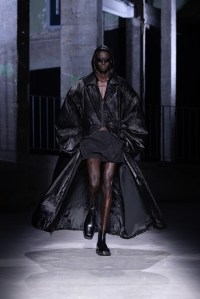 Juun.J Spring 2025 Ready-to-Wear Collection at Paris Fashion Week