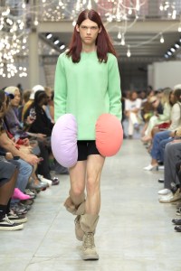 JW Anderson Spring 2025 Men's and Women's Resort Ready-to-Wear