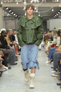 JW Anderson Spring 2025 Men's and Women's Resort Ready-to-Wear