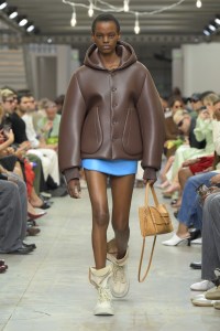 JW Anderson Spring 2025 Men's and Women's Resort Ready-to-Wear
