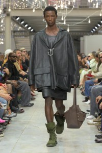 JW Anderson Spring 2025 Men's and Women's Resort Ready-to-Wear