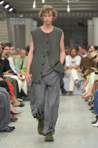 JW Anderson Spring 2025 Men's and Women's Resort Ready-to-Wear