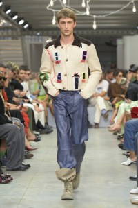 JW Anderson Spring 2025 Men's and Women's Resort Ready-to-Wear
