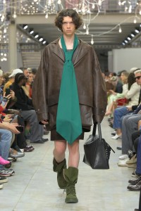 JW Anderson Spring 2025 Men's and Women's Resort Ready-to-Wear