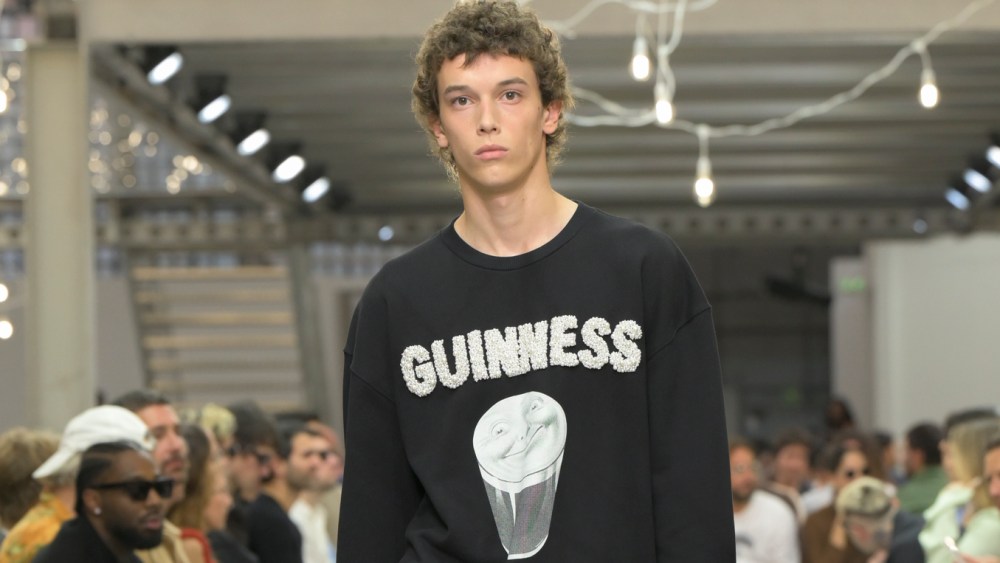 JW Anderson Spring 2025 Men's and Women's Resort Ready-to-Wear