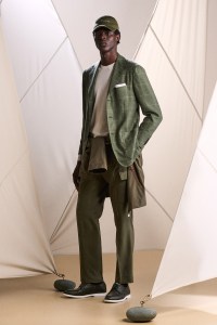 Kiton Spring 2025 Men’s Ready-to-Wear Collection at Milan Fashion Week