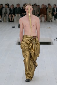 Loewe Spring 2025 Men's Collection at Paris Fashion Week