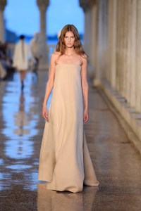 Max Mara Resort 2025 Ready-to-Wear Collection