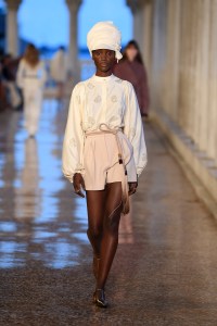 Max Mara Resort 2025 Ready-to-Wear Collection