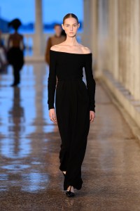 Max Mara Resort 2025 Ready-to-Wear Collection