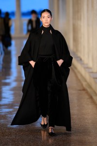 Max Mara Resort 2025 Ready-to-Wear Collection