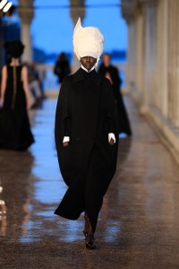 Max Mara Resort 2025 Ready-to-Wear Collection
