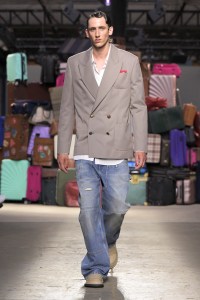 Moschino Spring 2025 Men's Collection at Milan Fashion Week