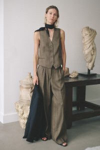 Officine Générale Spring 2025 Ready-to-Wear Collection at Paris Fashion Week