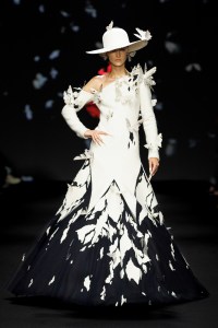 Robert Wun Fall 2024 Couture Collection at Couture Fashion Week