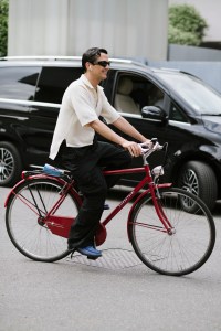 Street style at Milan Fashion Week Men's Spring 2025.