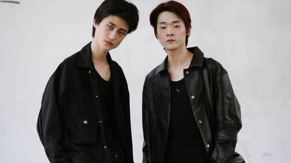 Street style at Milan Fashion Week Men's Spring 2025.
