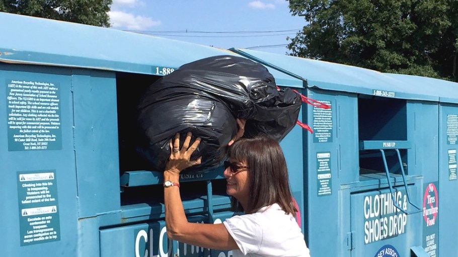 Clothing drop-off bin