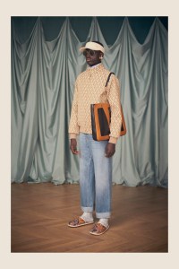Valentino by Alessandro Michele Resort 2025 Ready-to-Wear Collection