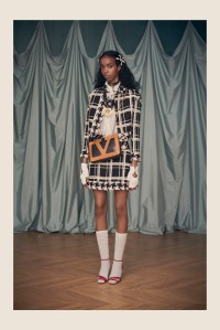 Valentino by Alessandro Michele Resort 2025 Ready-to-Wear Collection