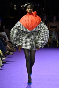 Viktor&Rolf Fall 2024 Couture at Couture Fashion Week