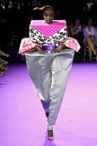 Viktor&Rolf Fall 2024 Couture at Couture Fashion Week