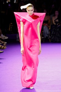 Viktor&Rolf Fall 2024 Couture at Couture Fashion Week